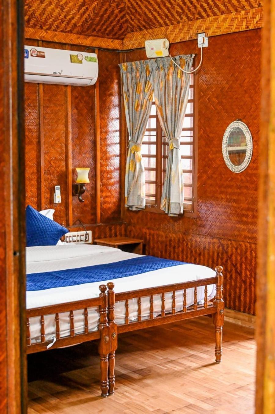 Sajeev Home Stay شاطئ شيراي الغرفة الصورة