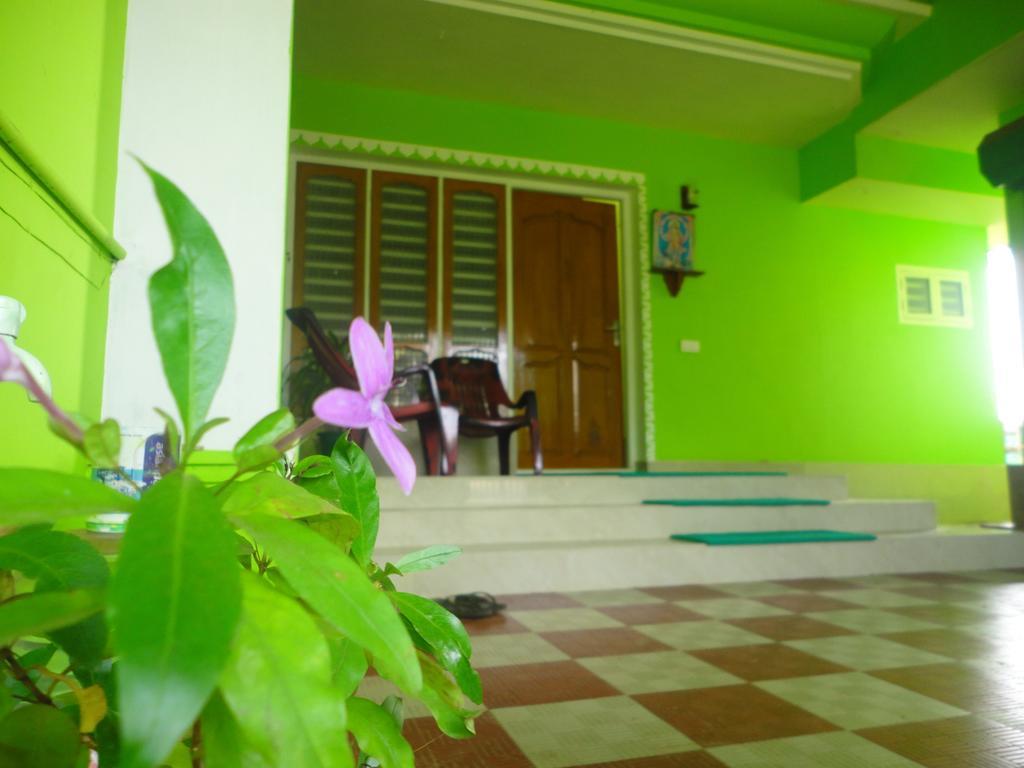 Sajeev Home Stay شاطئ شيراي المظهر الخارجي الصورة