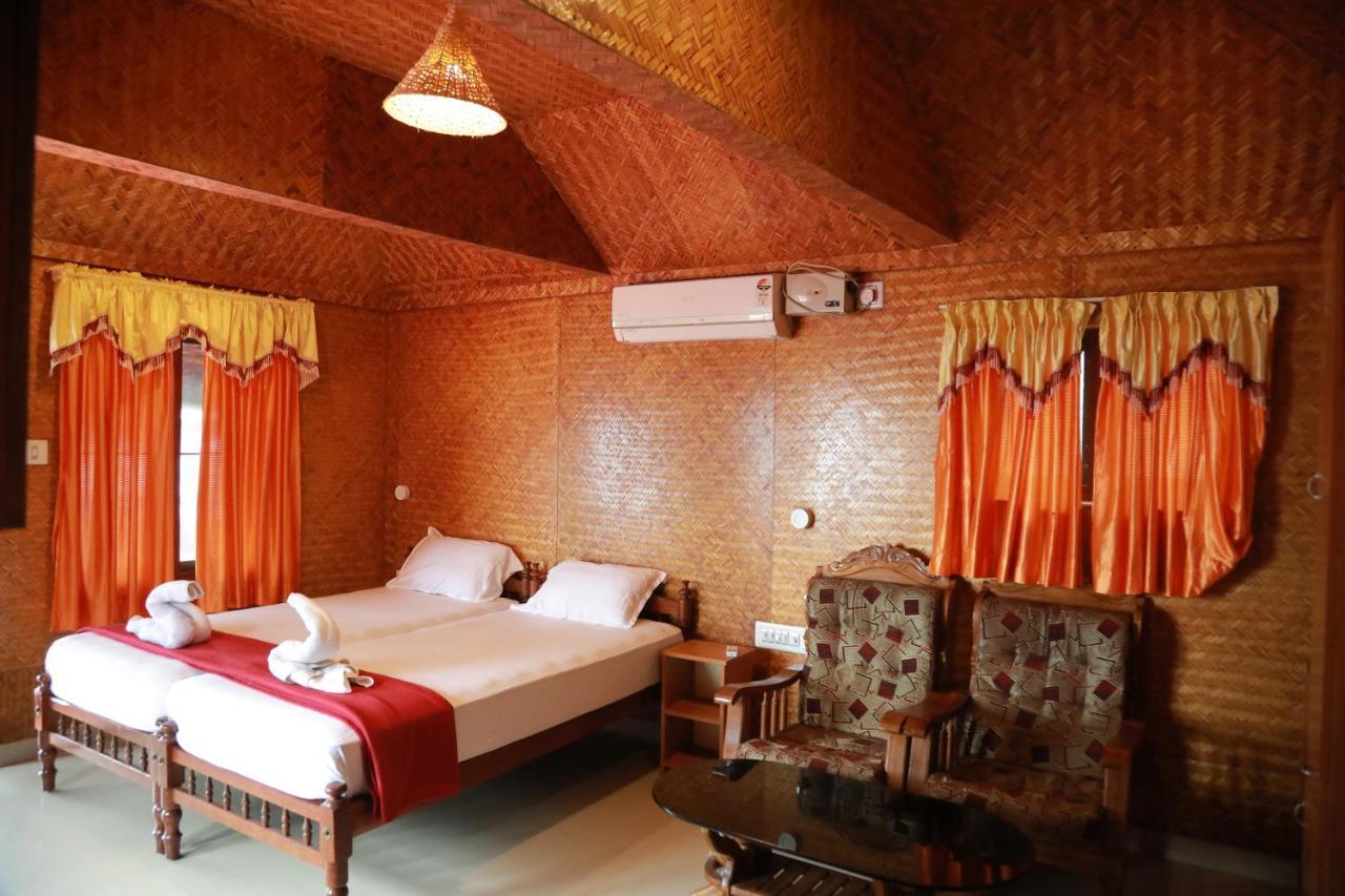 Sajeev Home Stay شاطئ شيراي المظهر الخارجي الصورة